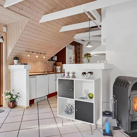 Stunning In With Kitchen * Blåvand